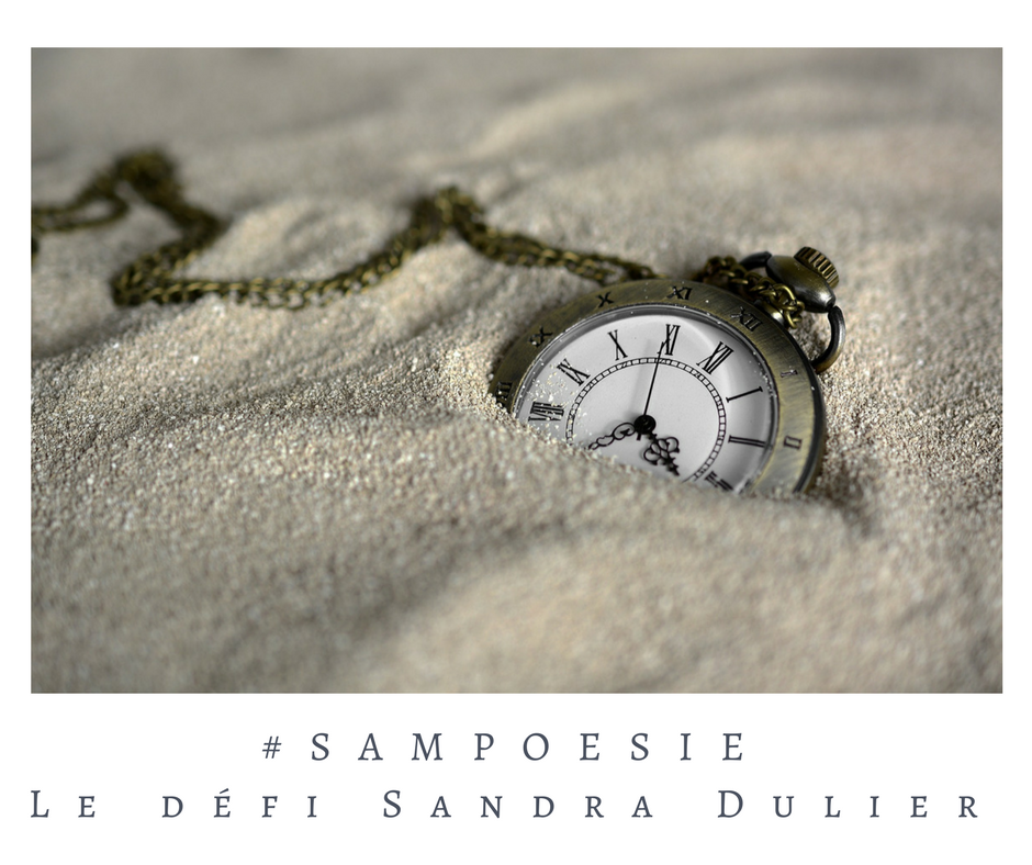 Que vous inspire cette photo ? A vos poèmes #Sampoésie. #montre #temps #sable #écrire #poésie.