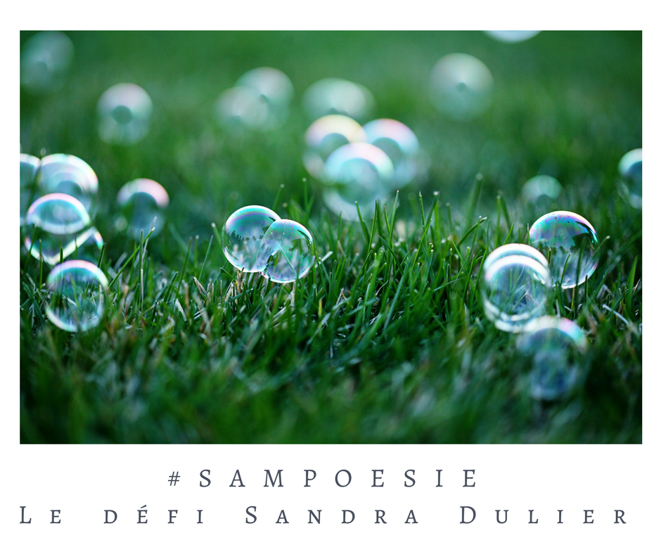 Un défi littéraire en mode bulle…  écrire un poème #Sampoésie.
