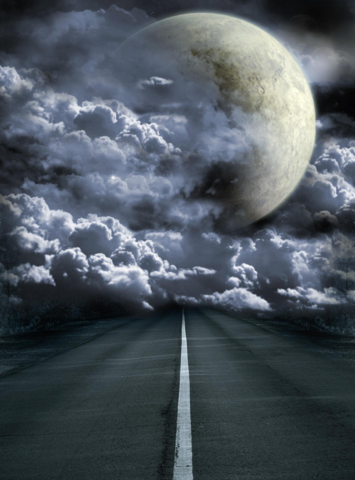 La poésie de la semaine : Pleine lune dans la brume